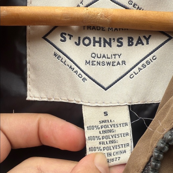 St. John's Bay Brown Puffer Vest - Picture 2 of 2